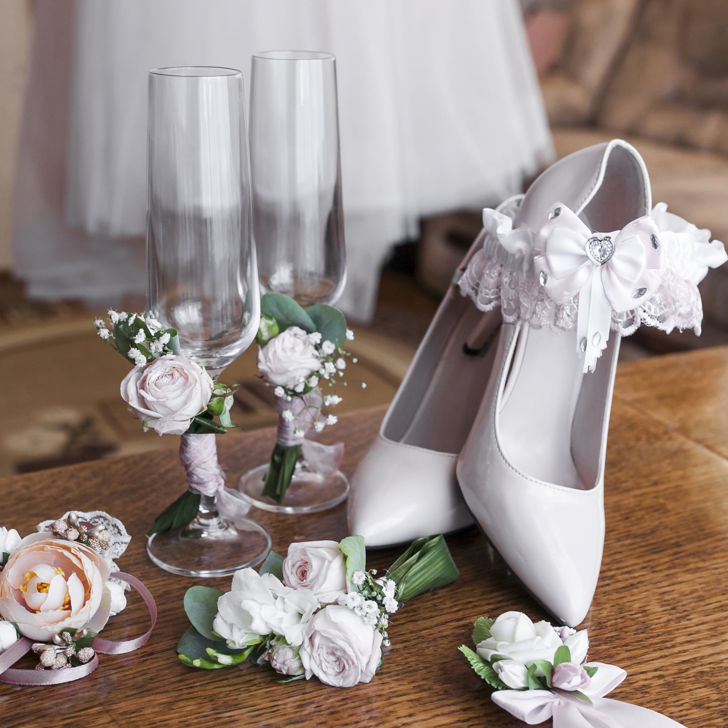 bride-accessories-min